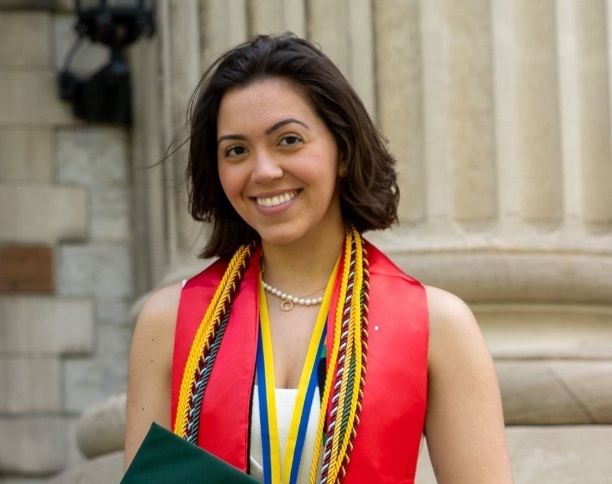 Barbara Santos Headshot