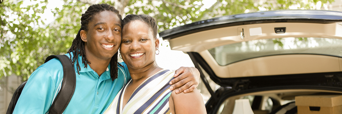 Parent dropping off student