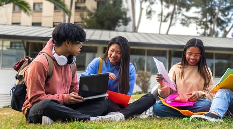 Apply to Medical School | Students & Residents